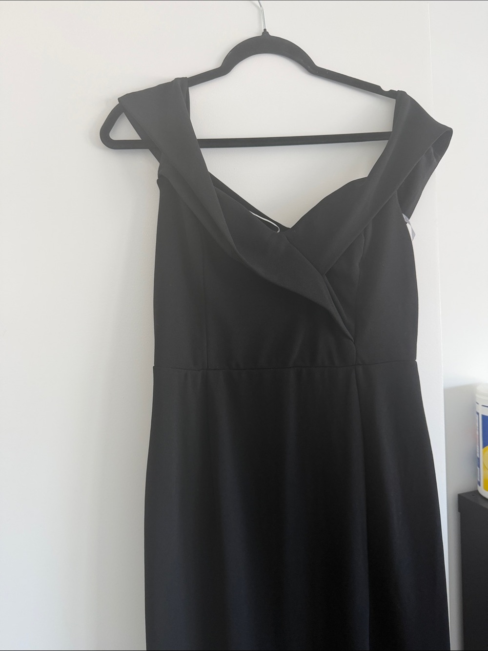 Lulu's Black Off-the-Shoulder Folded V-Neck Dress